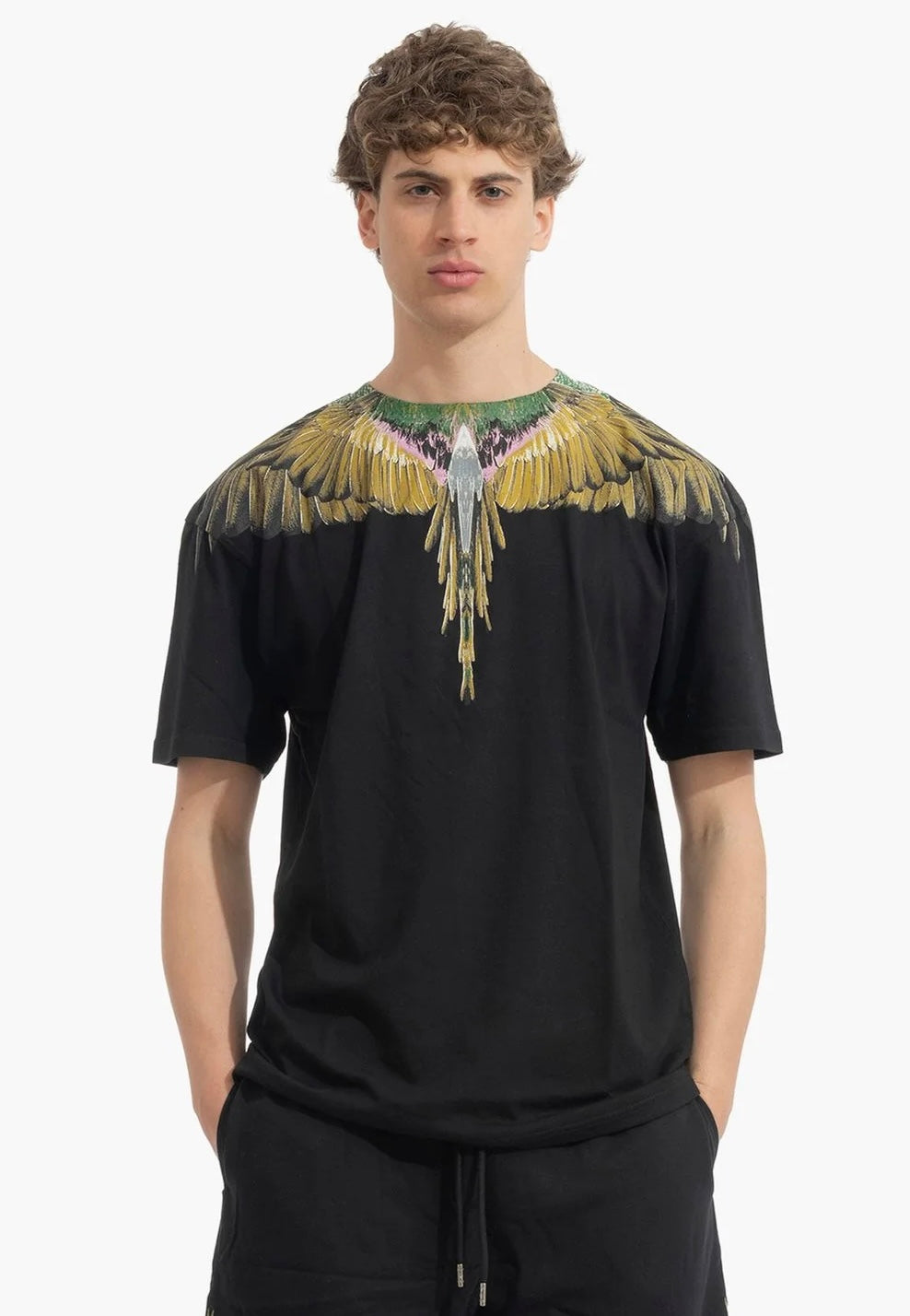 County of milan COUNTY OF MILAN Completino Marcelo Burlon T-Shirt Nera e Pantaloncino Verde Ali Verdi - foto 2 - Tommase