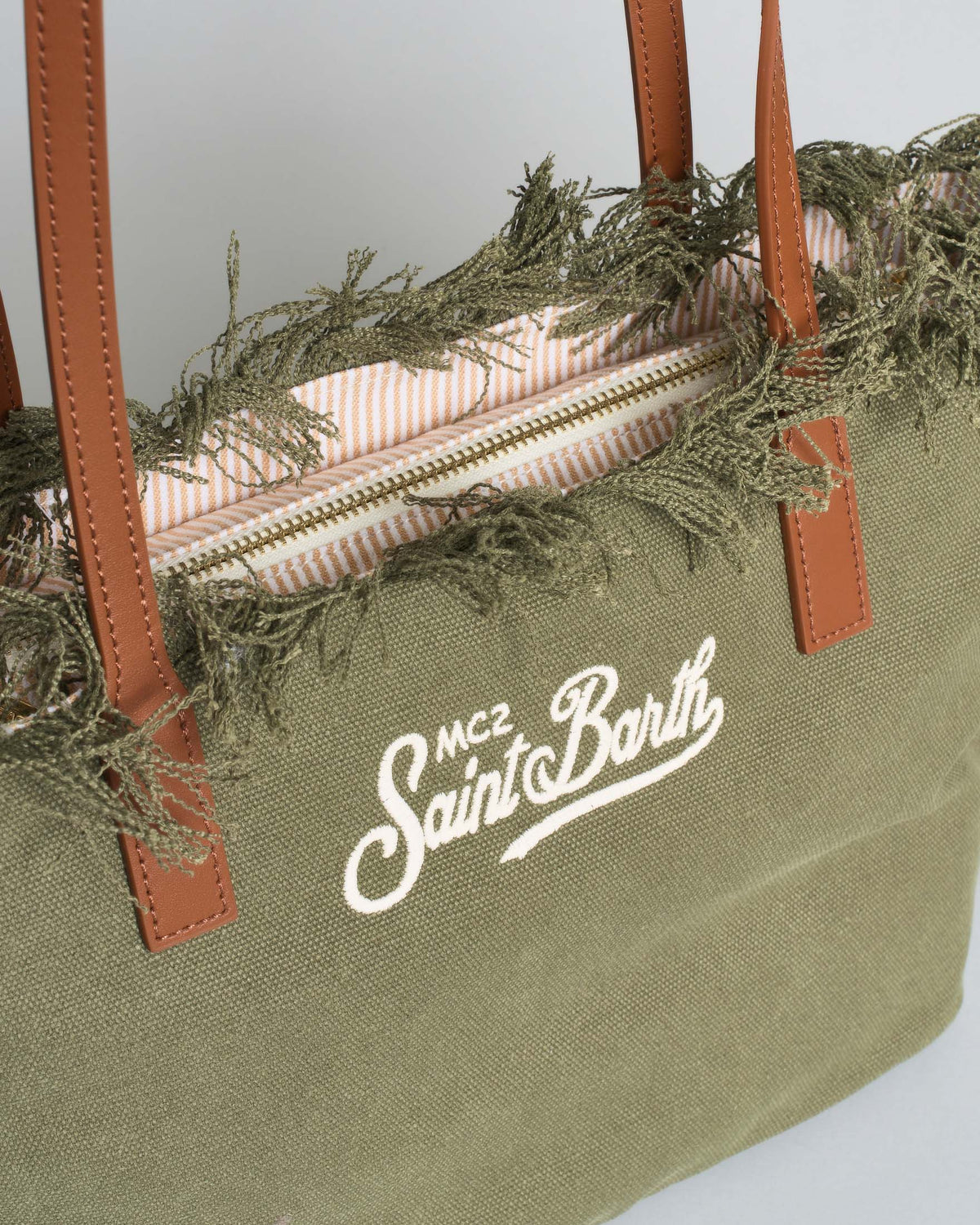 Saint Barth SAINT BARTH Borsa City Medium in cotone Verde Militare con chiusura a zip e frange - foto 2 - Tommaseo Cloth
