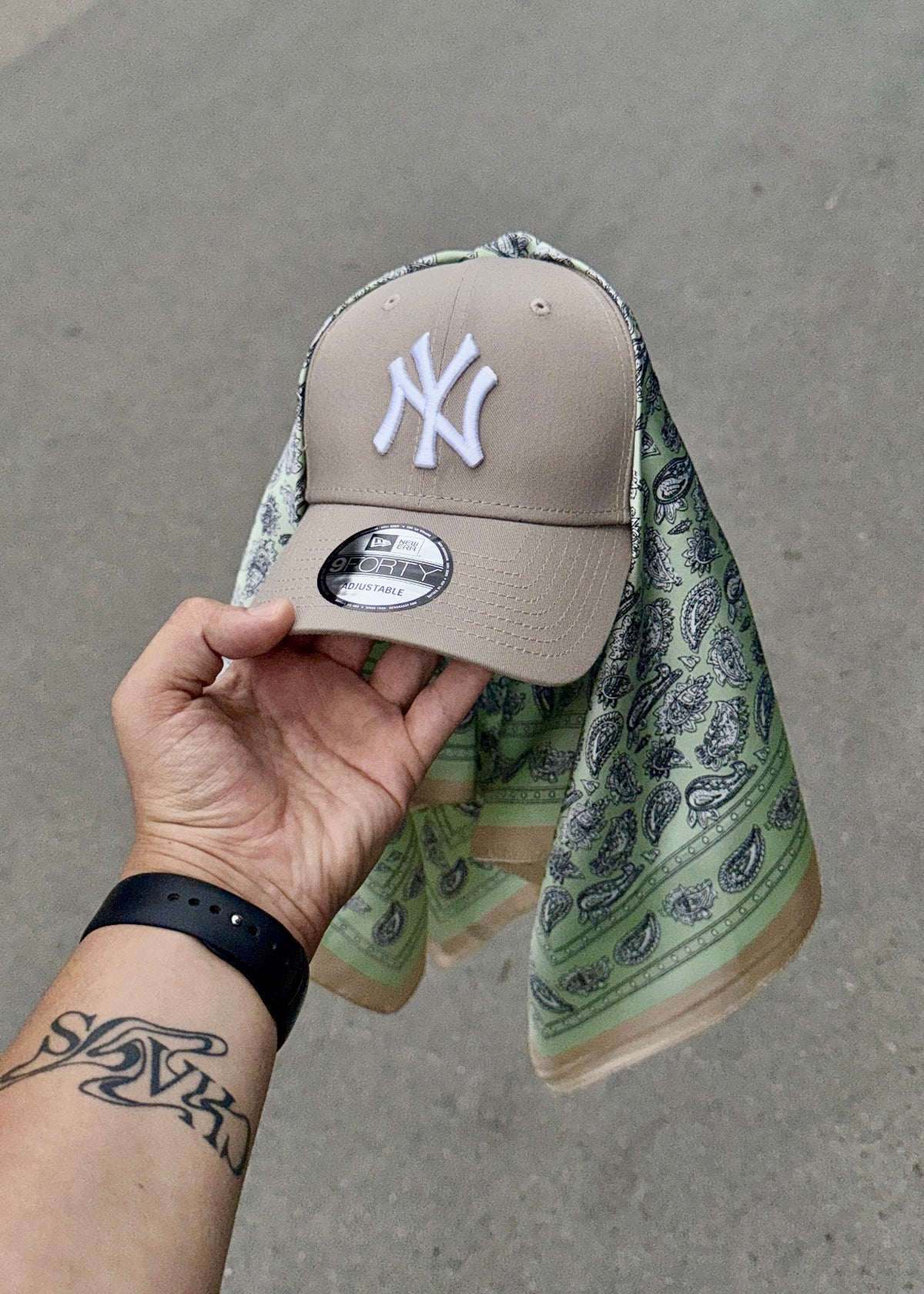 New Era NEW ERA CUSTOM “SHARM” Beige/Verde - Cappello - Tommaseo Clothing