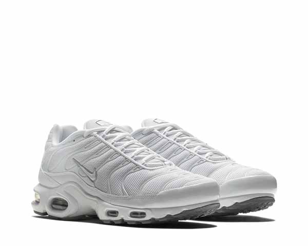 AIR MAX PLUS
