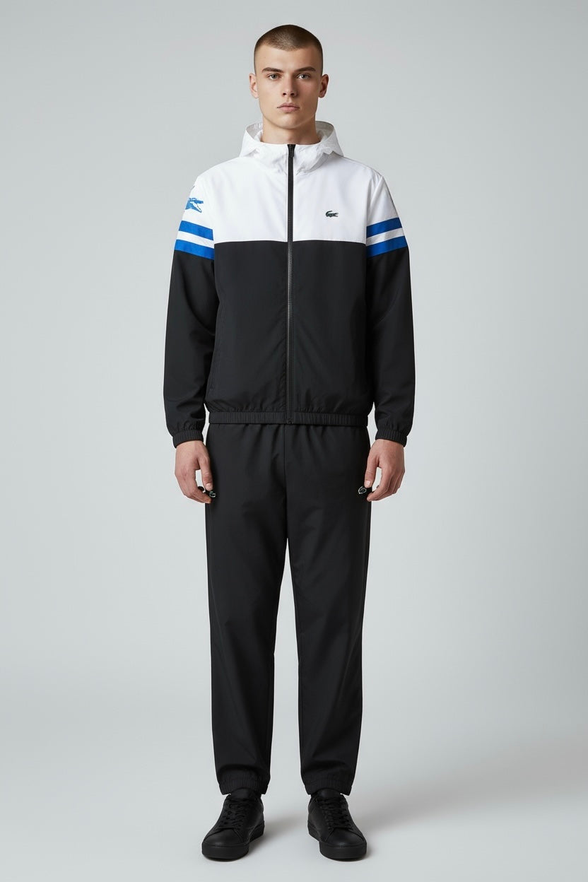 Lacoste LACOSTE Tuta Leggera In Microfibra Con Cappuccio e Logo Laterale Spalla Bianca/Nera/Blu - Tuta completa - Tommas