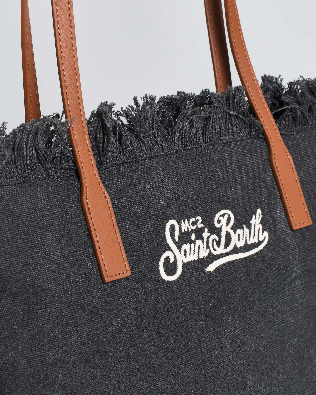 Saint Barth SAINT BARTH Borsa City Medium in cotone Nera con chiusura a zip e frange - foto 2 - Tommaseo Clothing