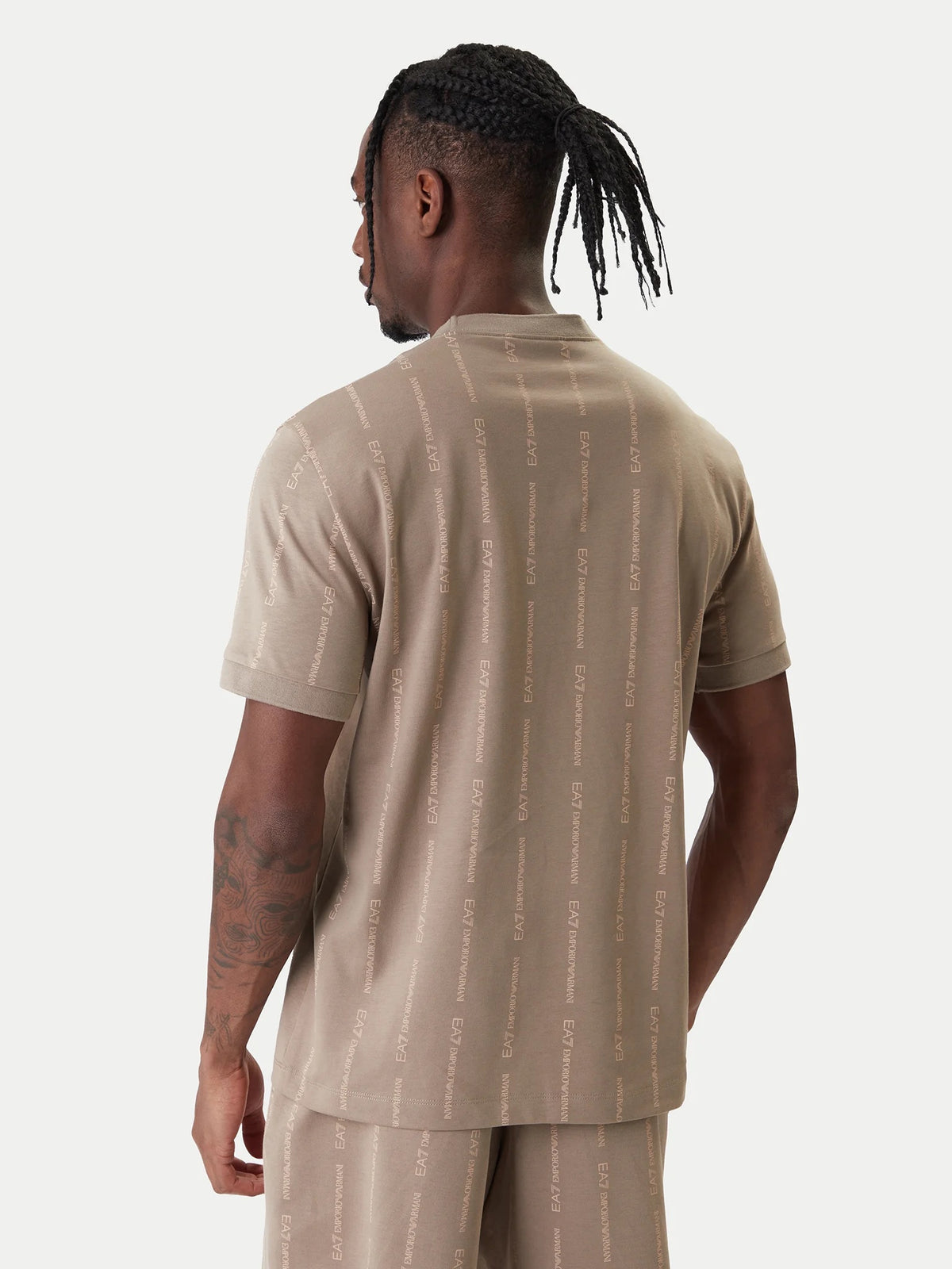 Armani EMPORIO ARMANI Completino T-Shirt/Pantalonicno Con Bande Logo Beige - foto 2 - Tommaseo Clothing