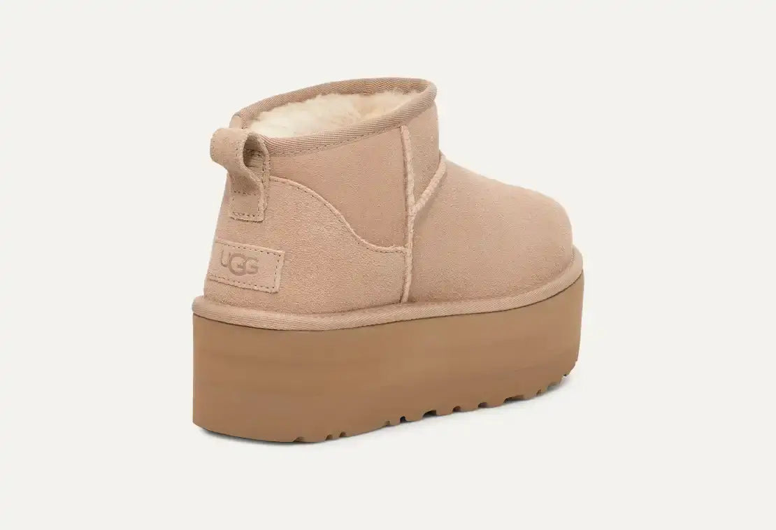 UGG Stivali Classic Ultra Mini Platform Marrone