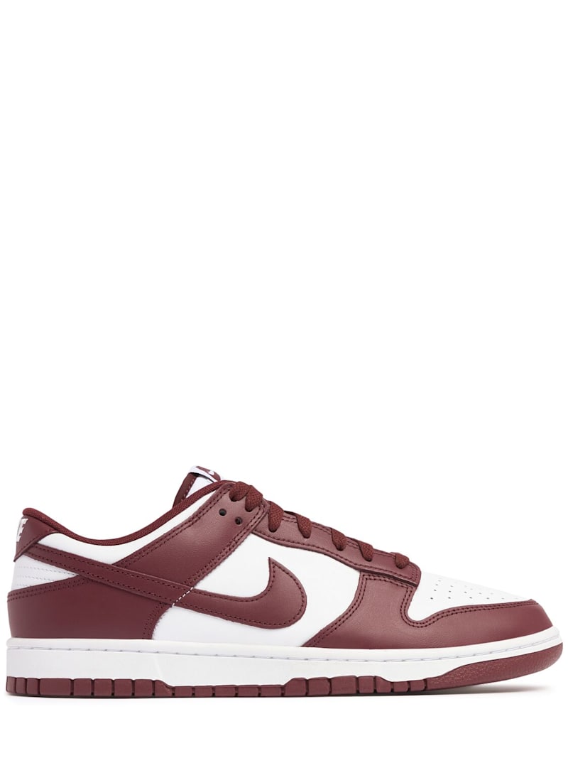 NIKE DUNK LOW