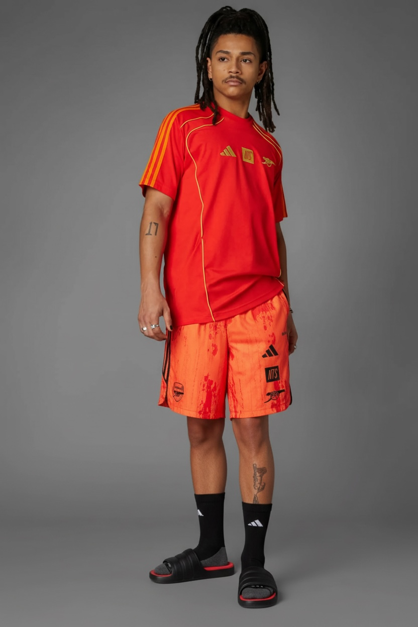 ADIDAS Completino ARSENAL Stampa Fronte e Retro Rosso con Fantasia Oro