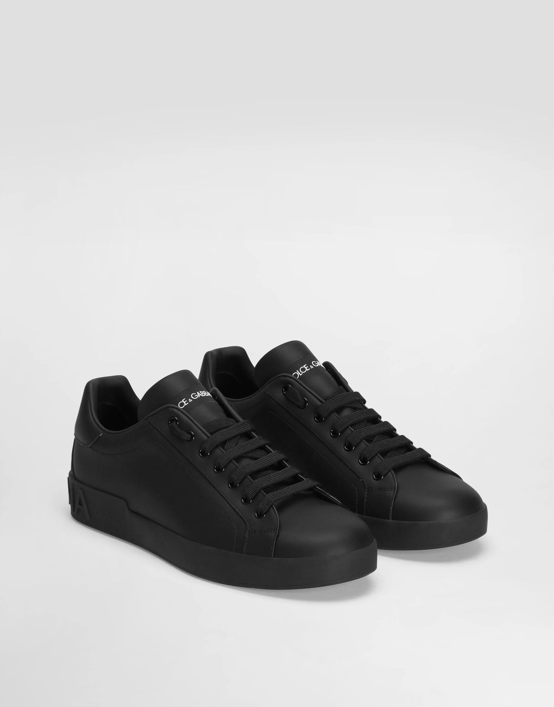 DOLCE&GABBANA Sneakers In Pelle Con Logo Tono Su Tono Sul Talloncino Nera