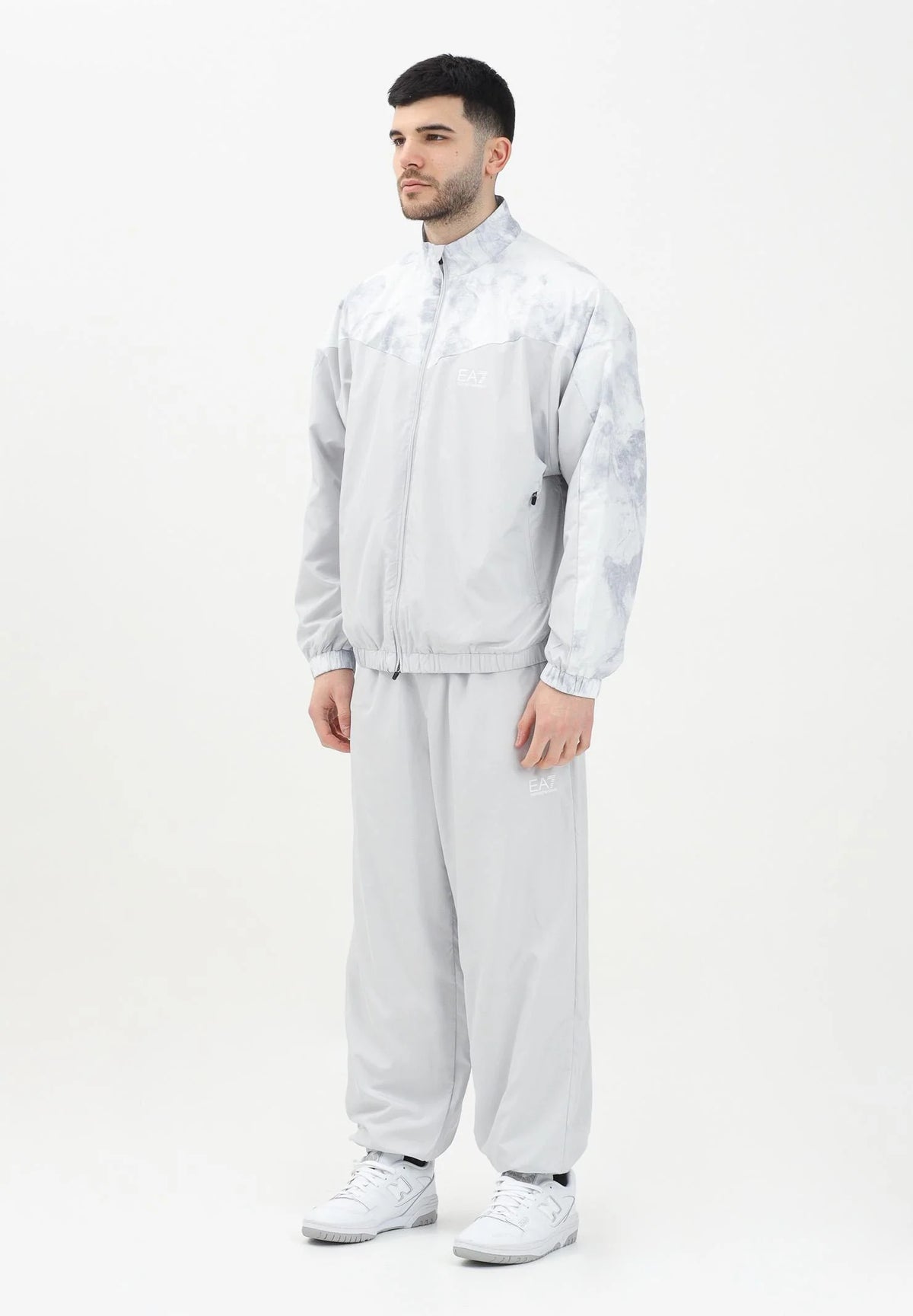 Armani EMPORIO ARMANI Tuta Leggera In Microfibra Con Zip Bianca/Grigia - Tuta completa - Tommaseo Clothing