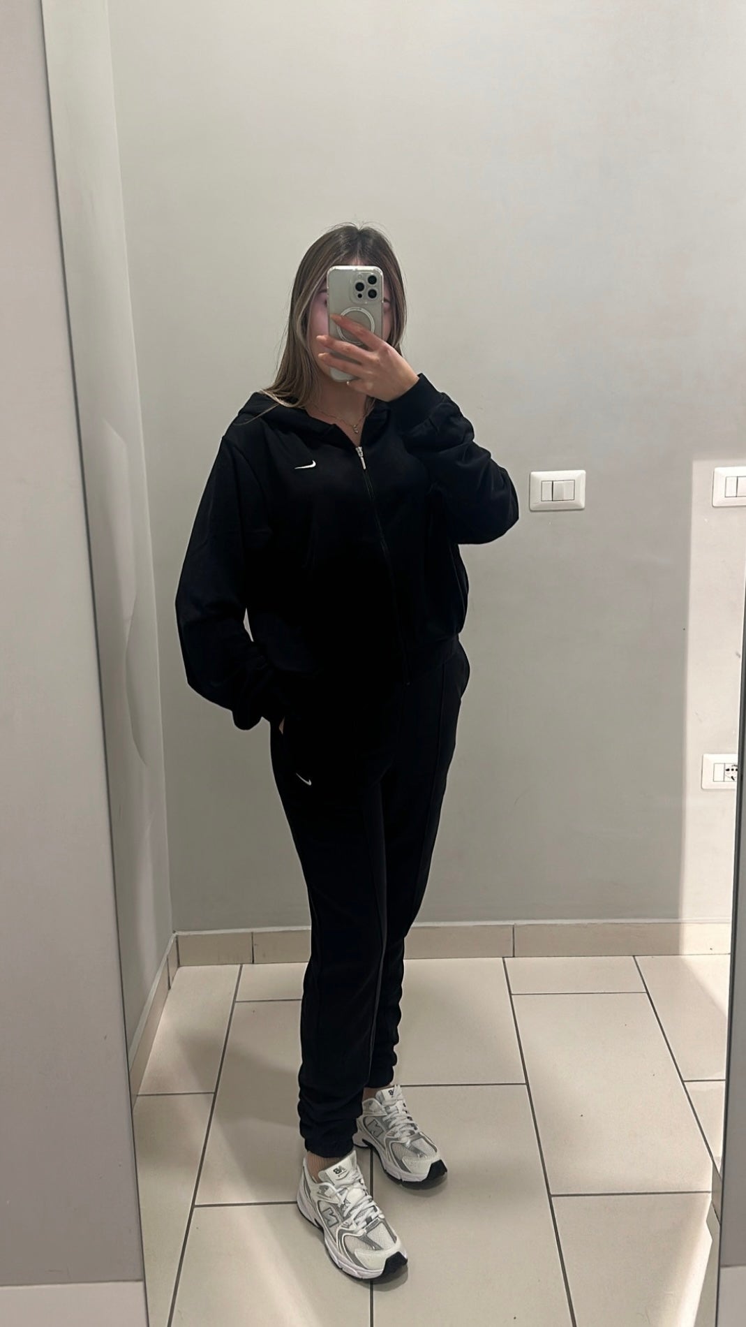 Nike Tuta Nike Donna Nera - Tuta completa - Tommaseo Clothing