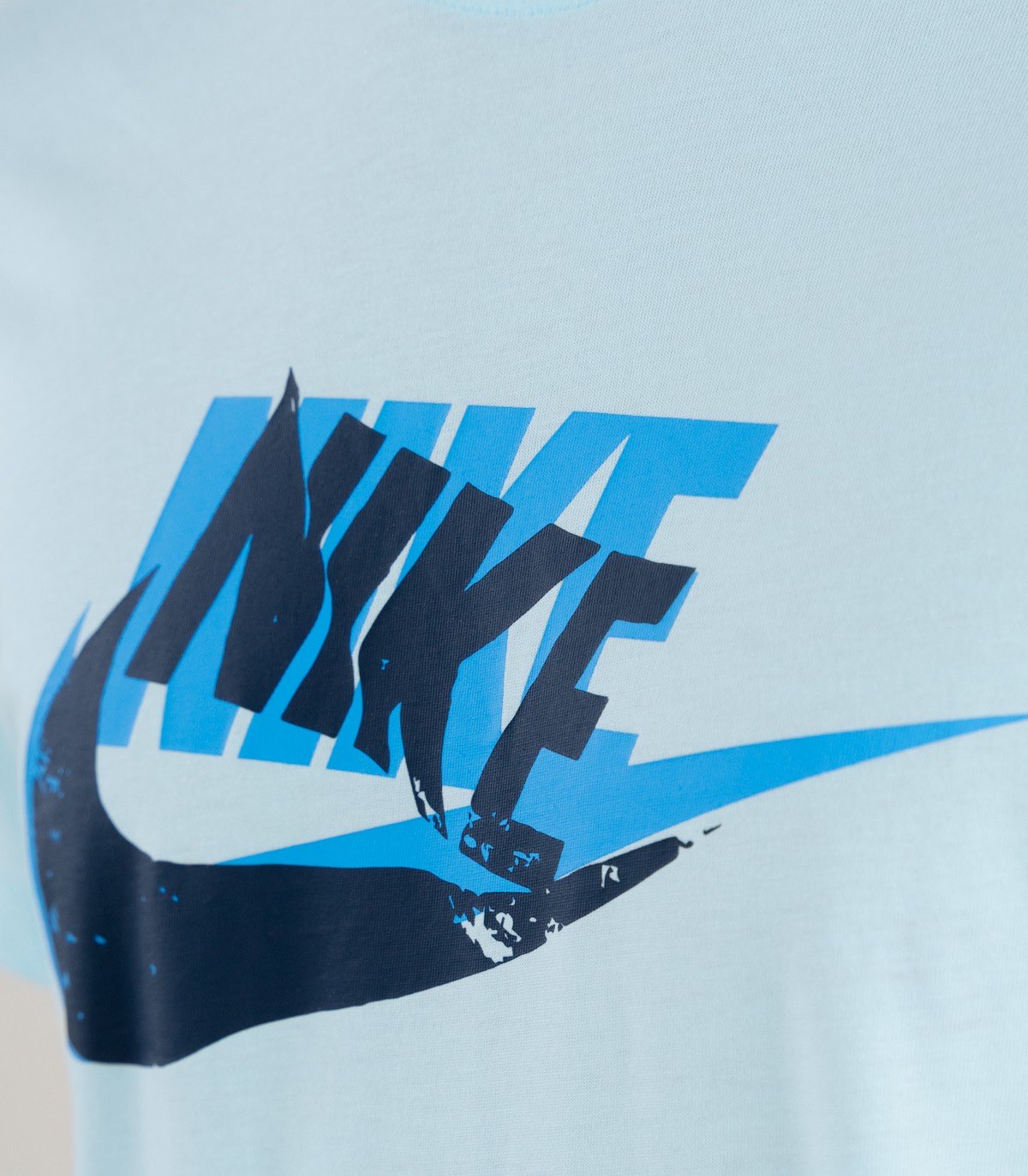 NIKE T-Shirt Logo a Contrasto Azzurra