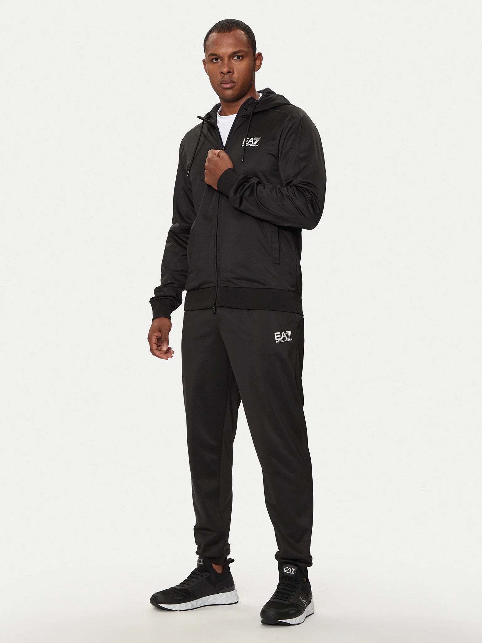 EMPORIO ARMANI Tuta Leggera Acetata Con Zip Cappuccio e Logo Dietro  Nera/Bianca