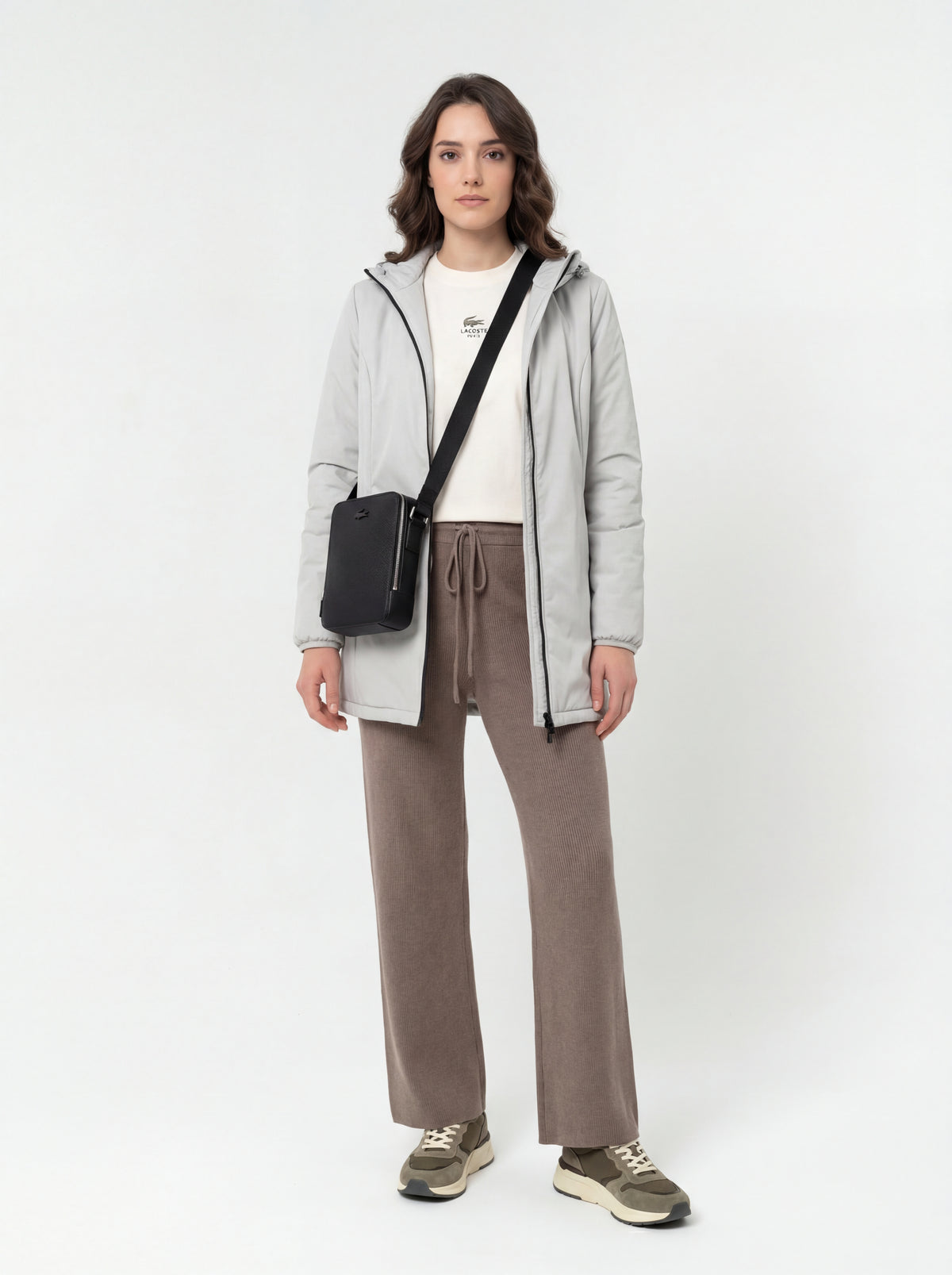 Blauer Sneaker Ray02 + Lacoste T Shirt + Tiffosi DONNA MAXI&MATCH_ + Trez DONNA GIUBBOTTO + Lacoste Marsupio A - 04