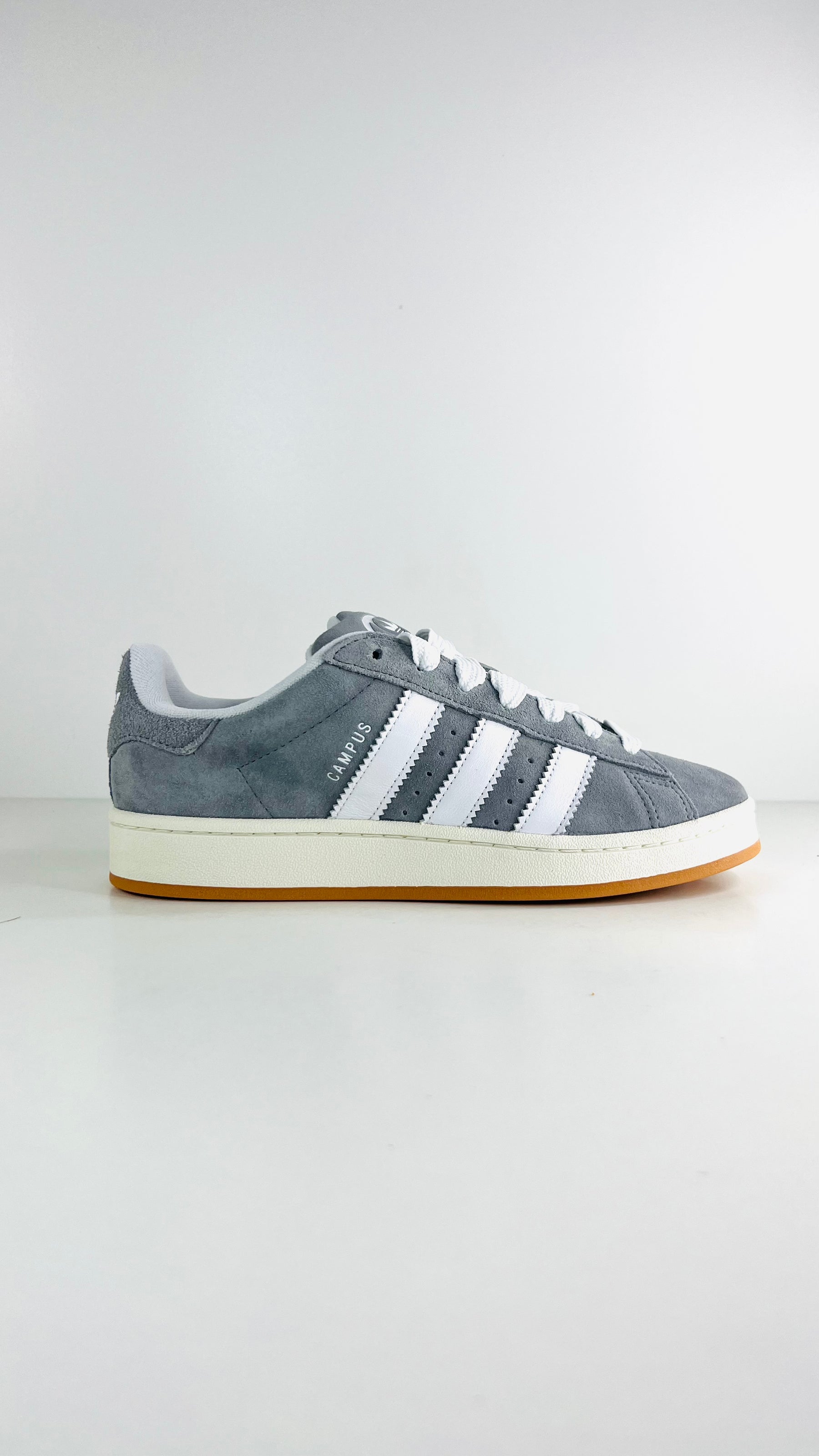 ADIDAS Campus Scarpa In Camoscio Grigia Strisce Bianche