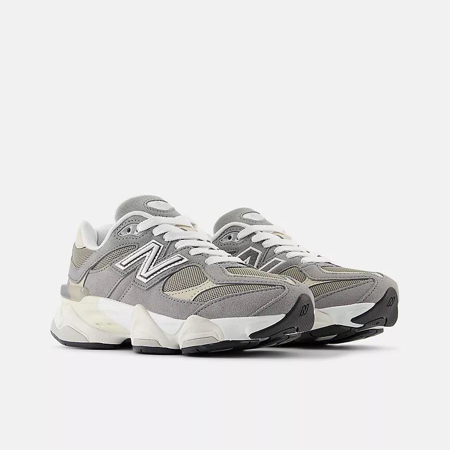 NEW BALANCE 9060 BA