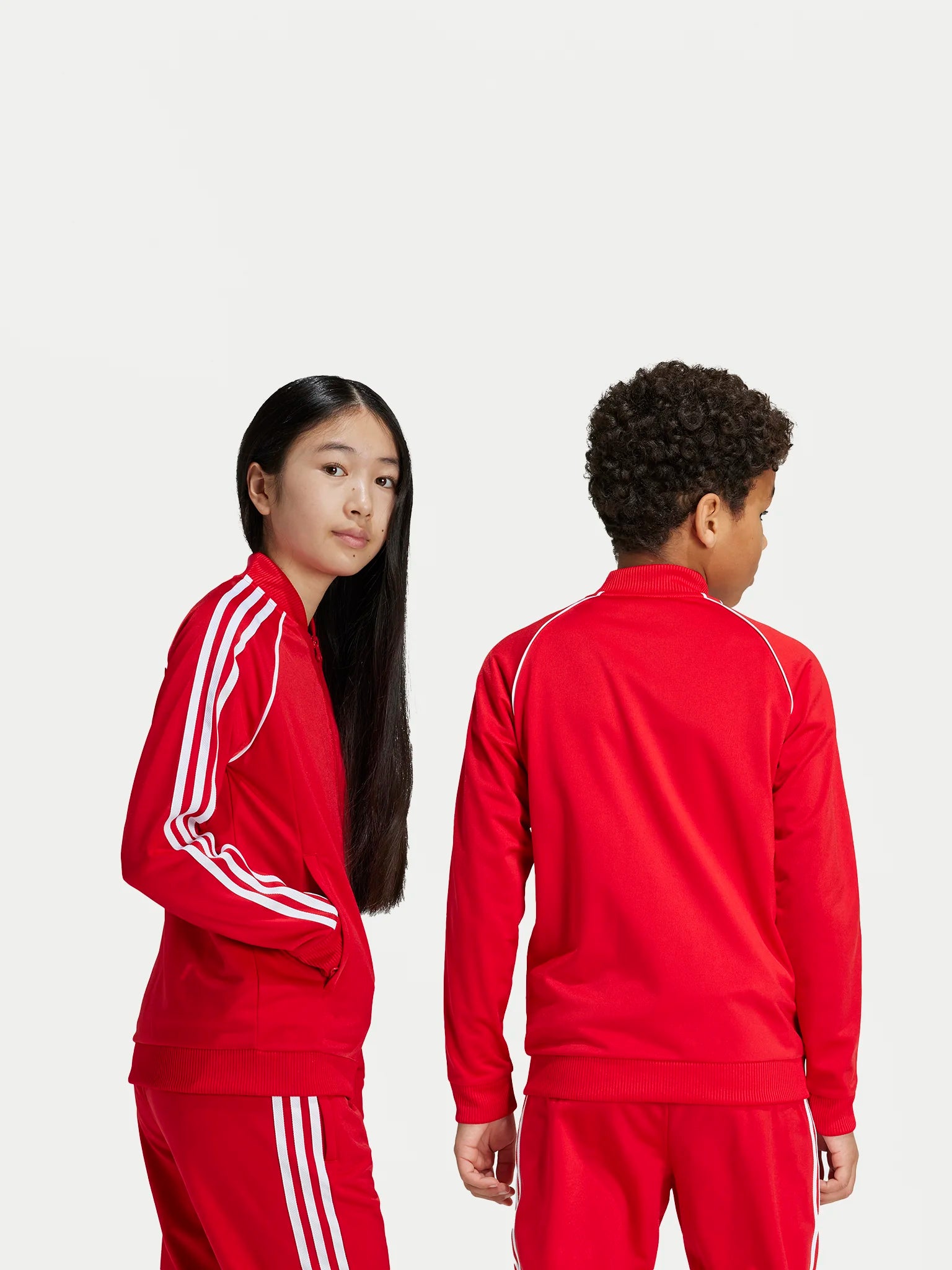 TUTA ADIDAS ORIGINALS