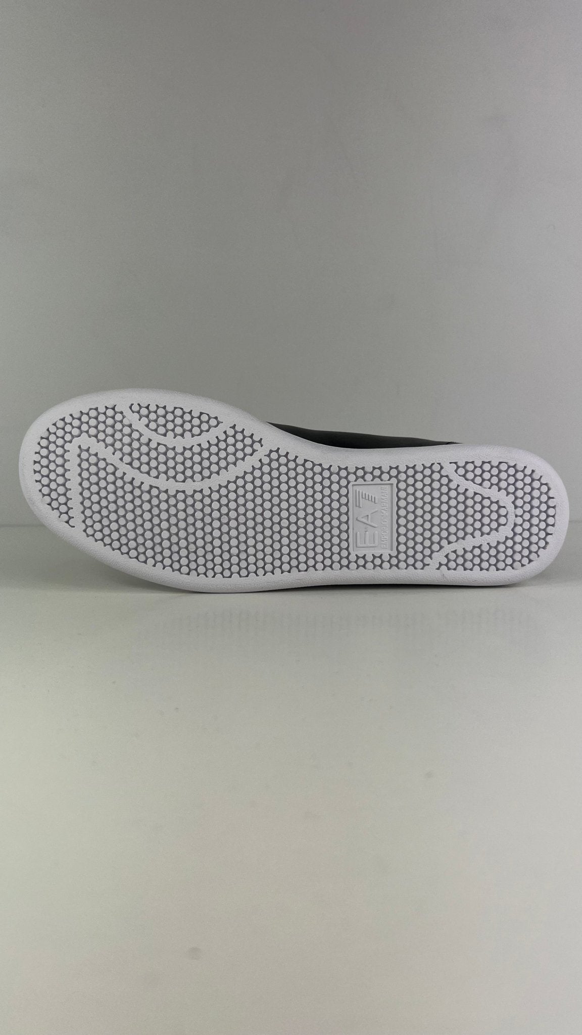 Armani sneakers nera con suola bianca - Emporio Armani EA7