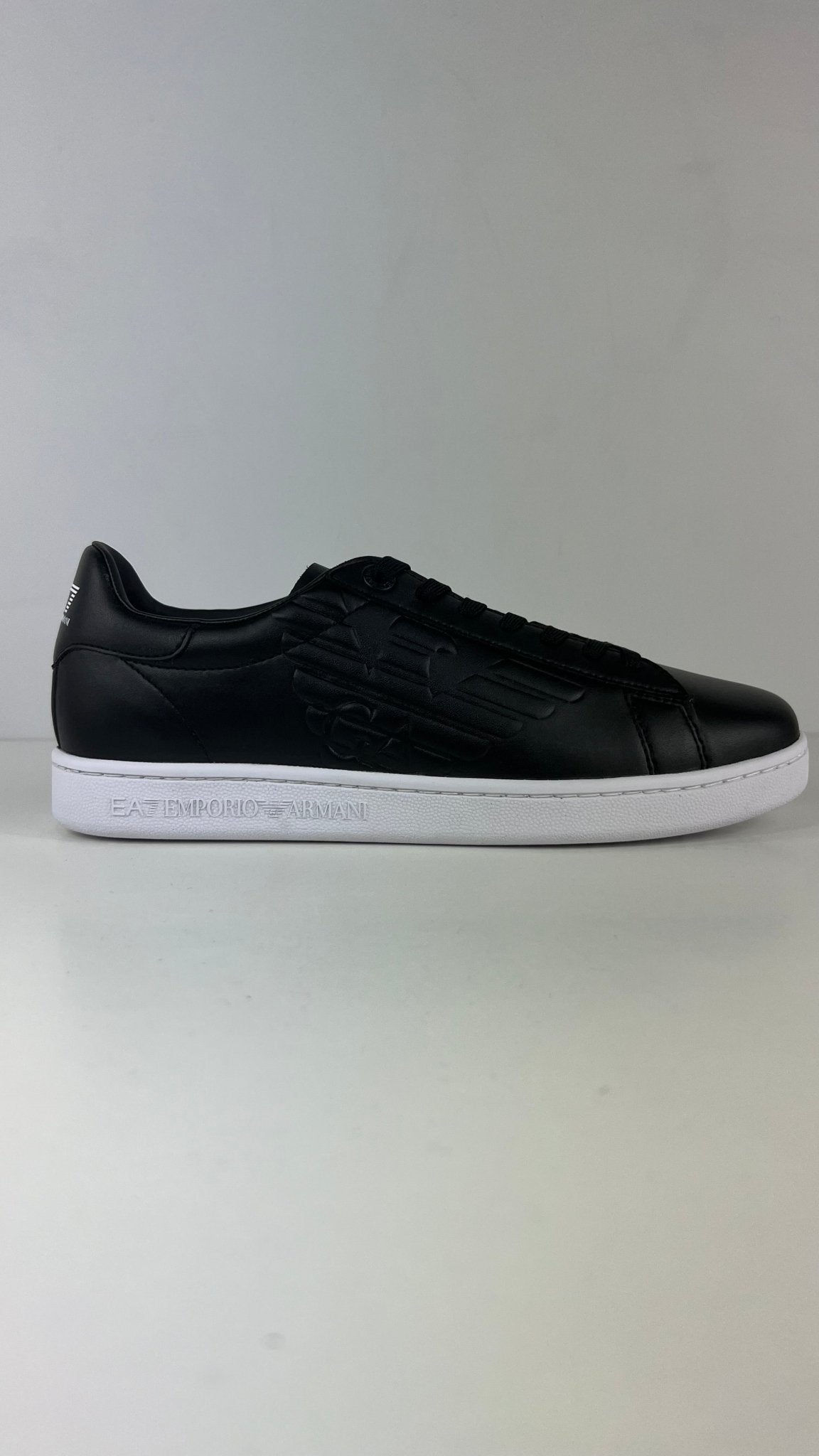 Armani sneakers nera con suola bianca - Emporio Armani EA7