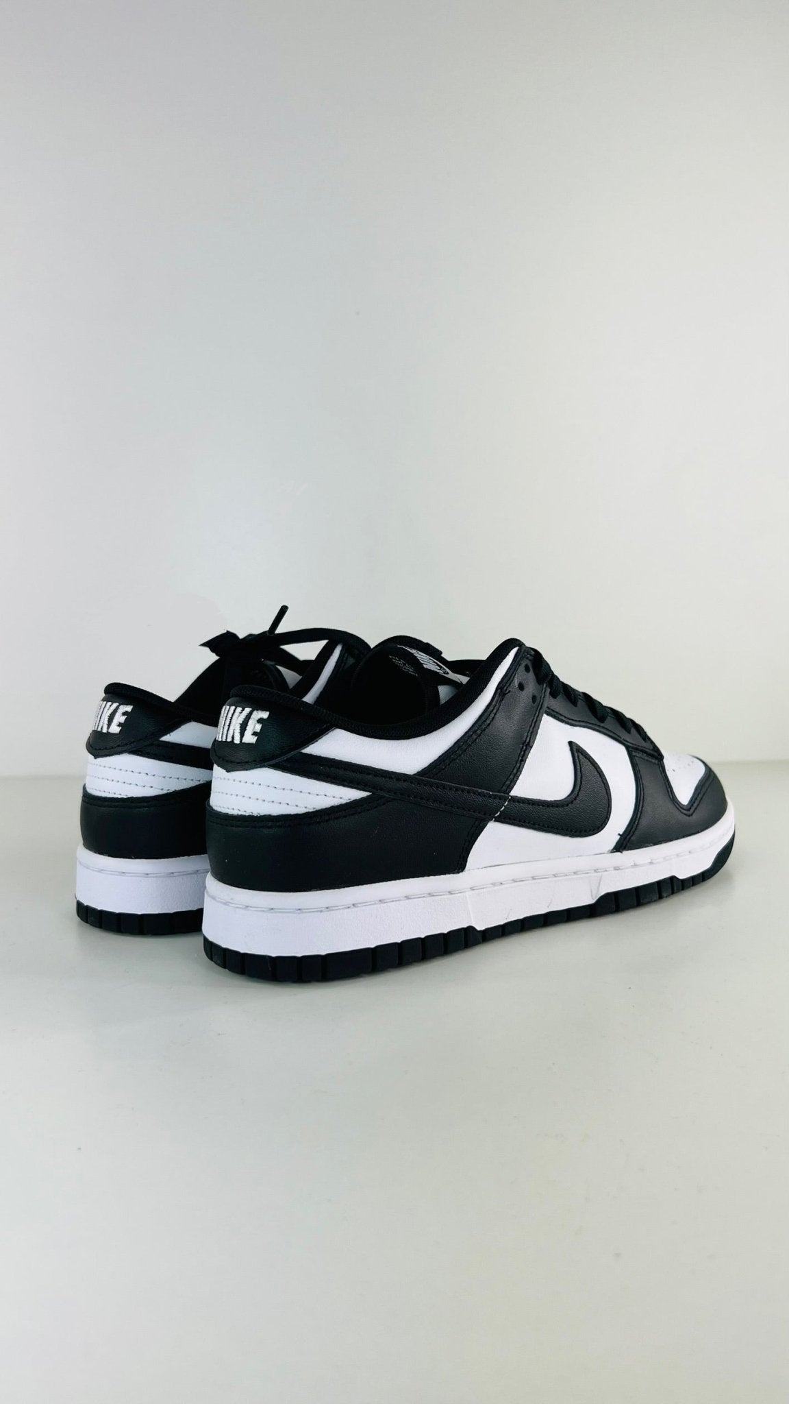 Dunk Low Black White - Nike Dunk