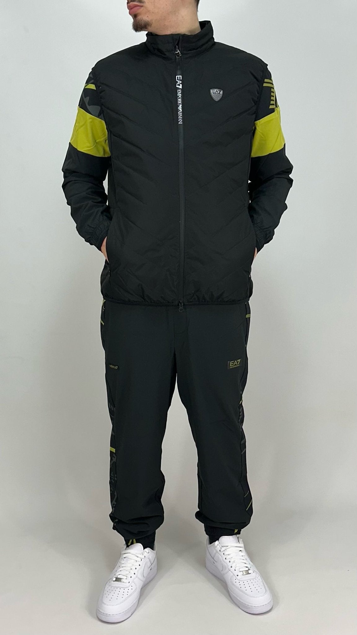 Smanicato EA7 Nero - Armani
