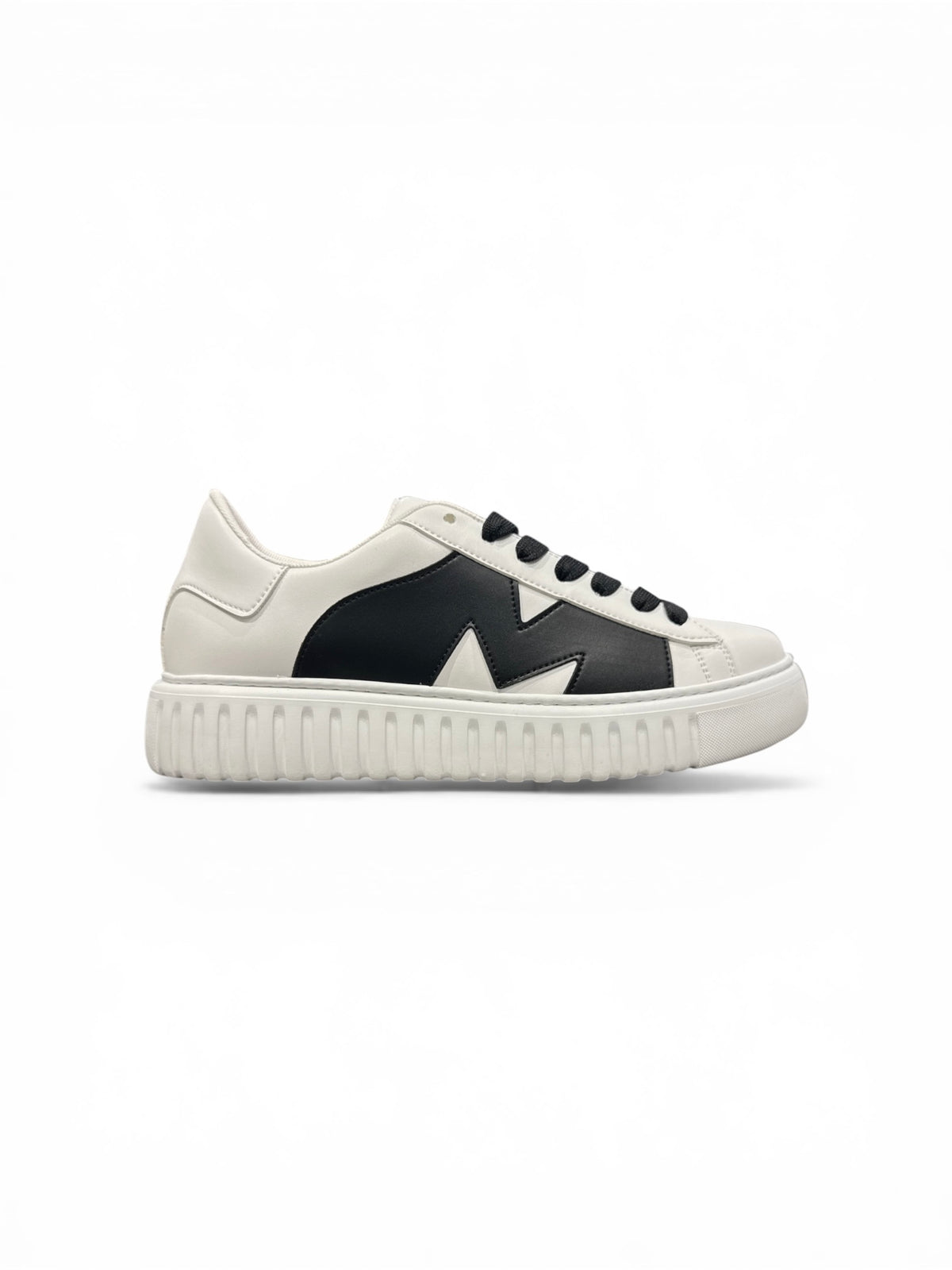 BRIAN MILLS Sneaker In Pelle Con Suola Alta e M laterale Bianca/Nera SS26