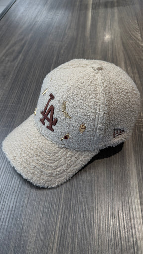NEW ERA CUSTOM TEDDY BEIGE