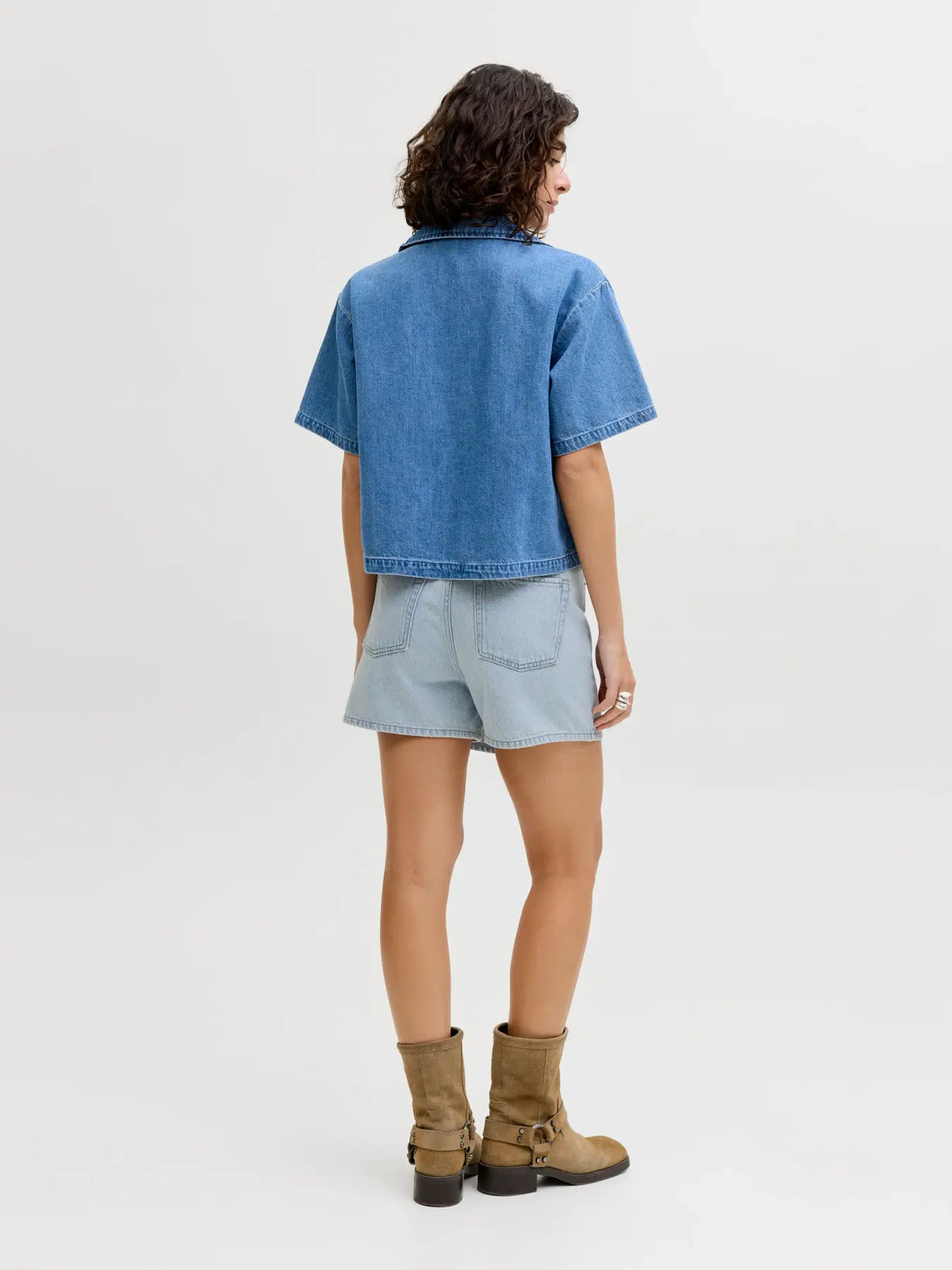 JJXX JXGRETA PANTALONCINO DI JEANS DONNA SS26