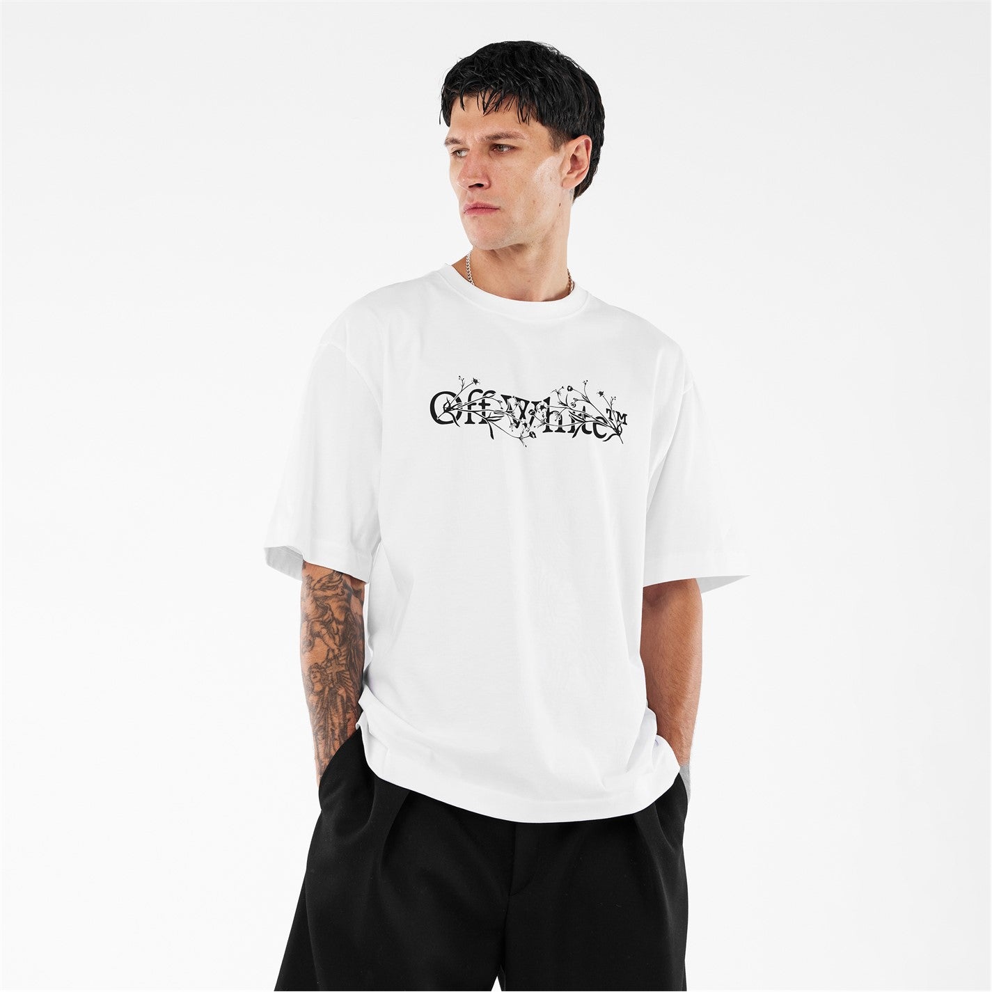 OFF-WHITE T-shirt Flower Skate Stampa AvantiBianca