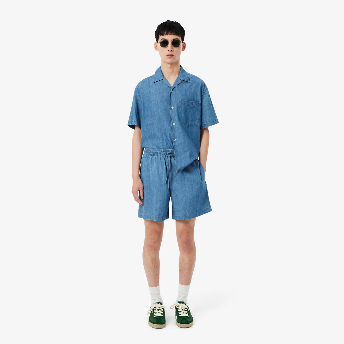 LACOSTE Coordinato Jeansato Camicia Mezze Maniche e Pantaloncino Jeansato Chiaro