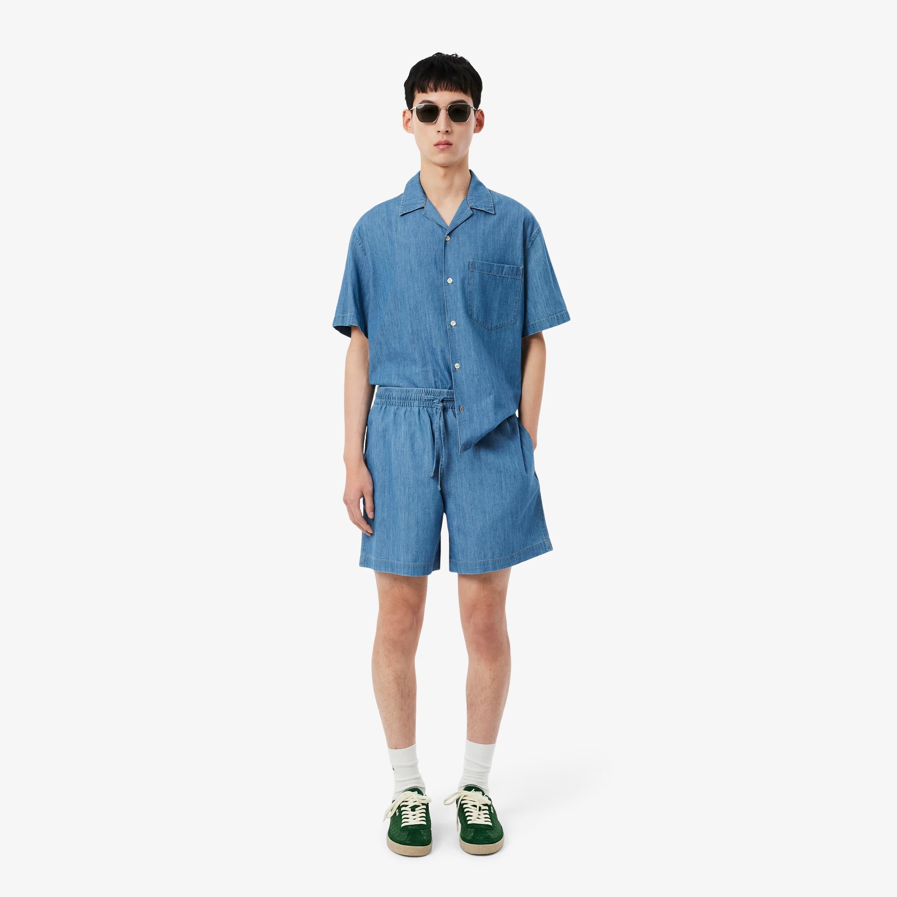 LACOSTE Coordinato Jeansato Camicia Mezze Maniche e Pantaloncino Jeansato Chiaro