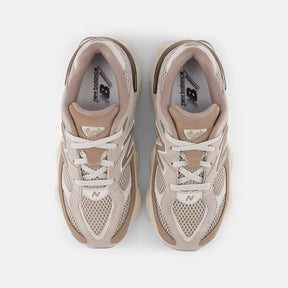 New Balance 9060 Marrone EX