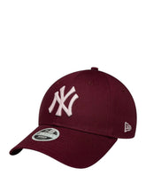 NEW ERA CAP 9FORTY DONNA NEW YORK YANKEES METALLIC LOGO