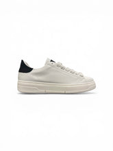 BRIAN MILLS Sneakers in Pelle Made in Italy Bianca Con Talloncino Nero