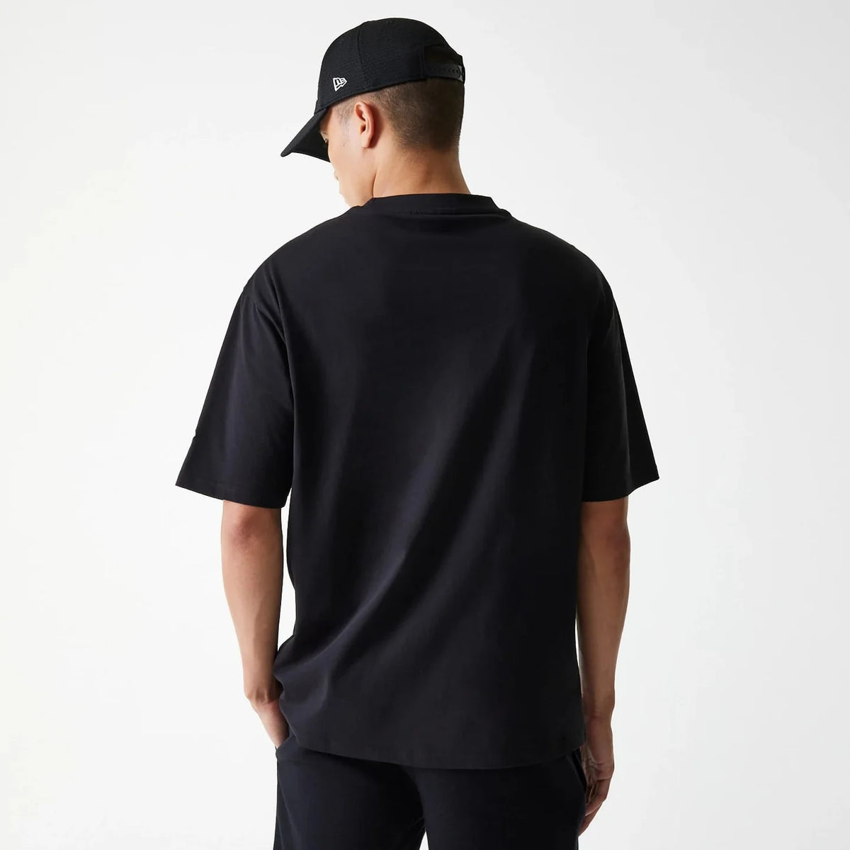NEW ERA T-Shirt Logo Sul Petto Nera
