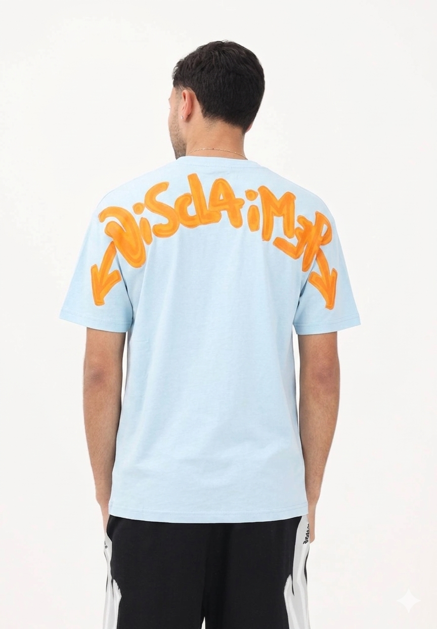 DISCLAIMER T-Shirt Con Logo Frontale e Stampa Retro Azzurra/Arancione