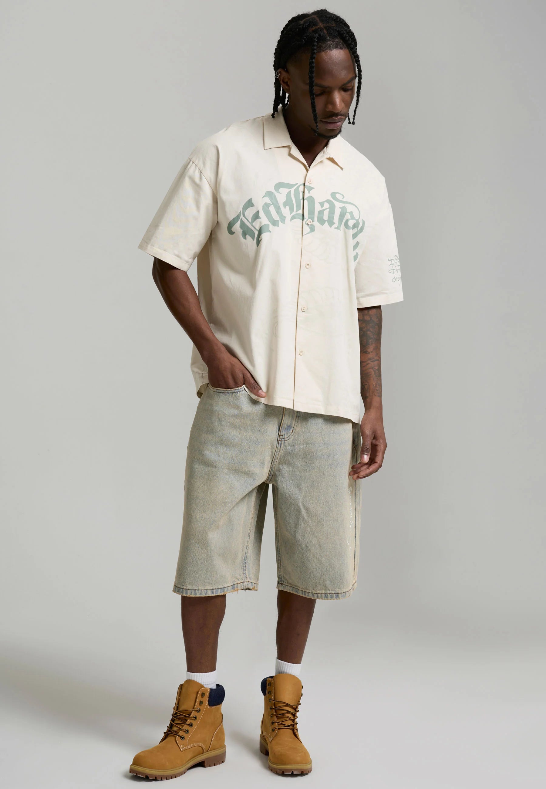 ED HARDY Pantaloncino in Jeans Jorts Sabbiato Con Dettagli Ricamati Fronte E Sul Retro