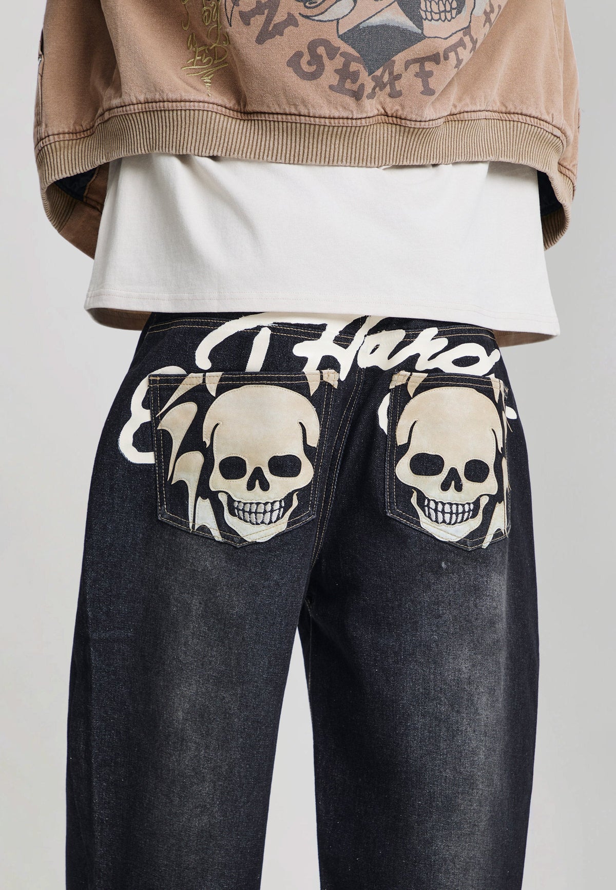 EH HARDY Jeans Baggy Con Patch Teschio e Stampa Retro Lavaggio Denim Nero