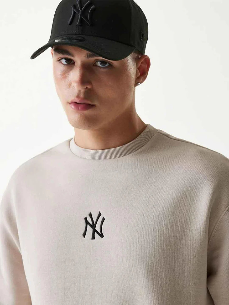 NEW ERA Tuta Felpata NY Girocollo Con Pant. Fondo Largo Beige 25/26