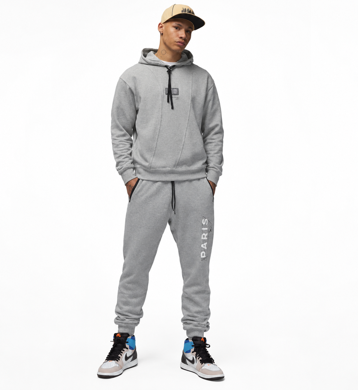NIKE Tuta Completa Paris Con Cappuccio Senza Zip Grigio