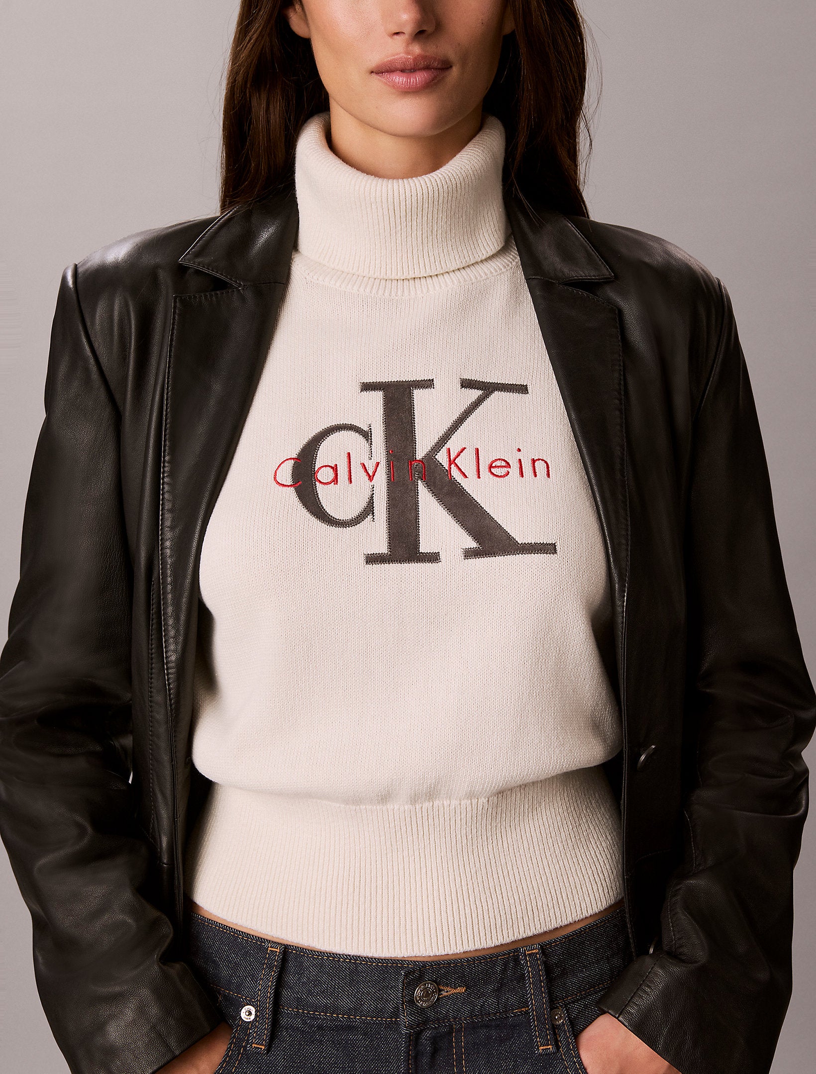 CALVIN KLEIN Donna Maglione a Collo Alto Con Logo Frontale Panna