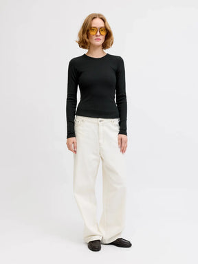 JJXX JXFREYA  MAGLIETTA A COSTINE MANICHE LUNGHE NERA DONNA