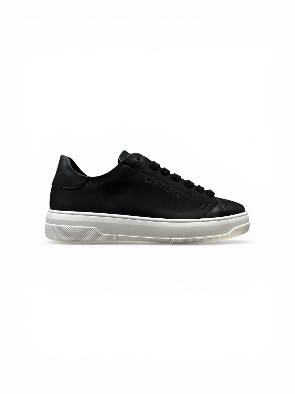 BRIAN MILLS Sneakers in Pelle Made in Italy Nera Con Suola Bianca