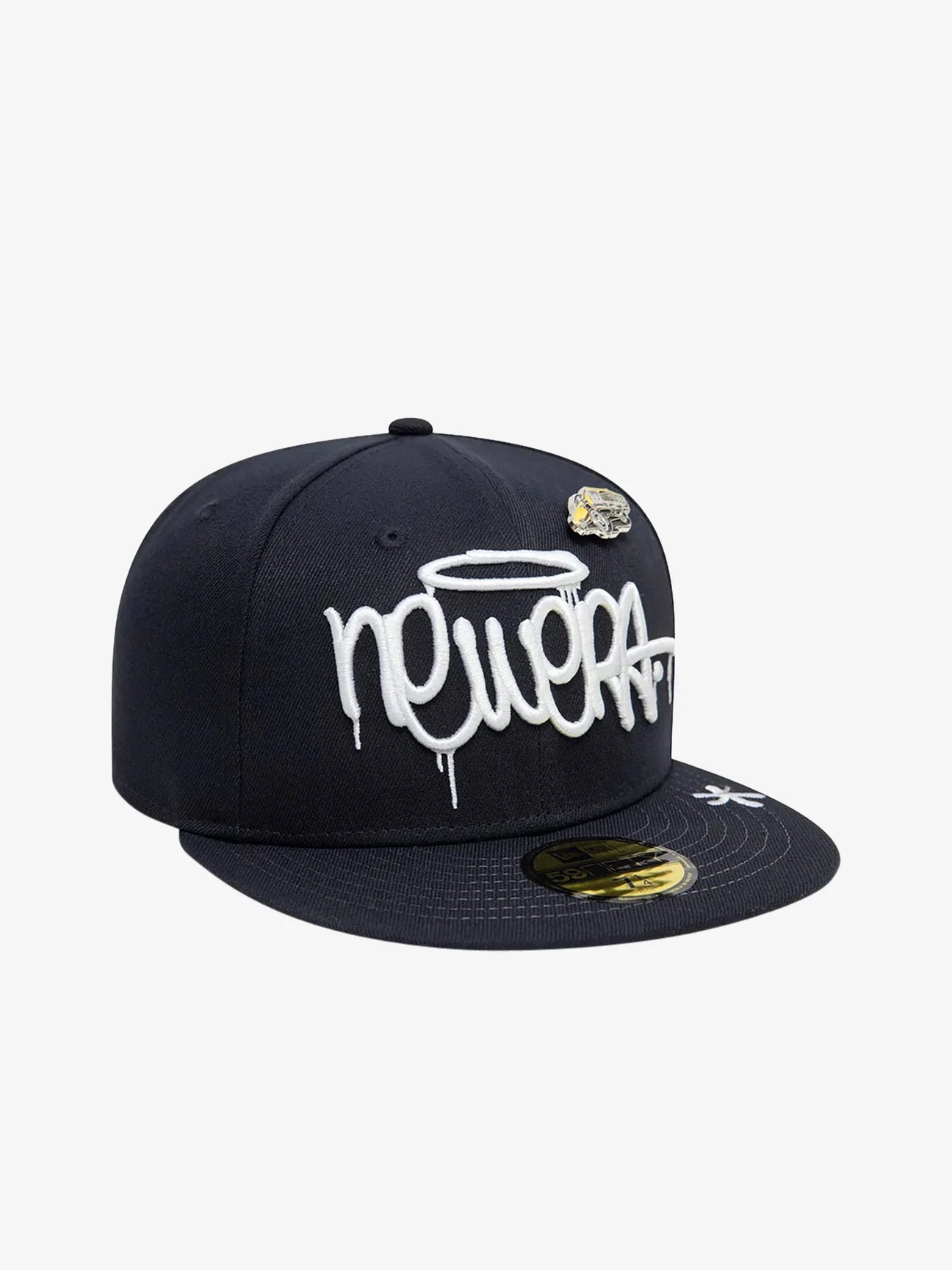 NEW ERA Cappello con visiera 59 FIFTY Fitted Blu Con dettagli Ricamati E Spilla