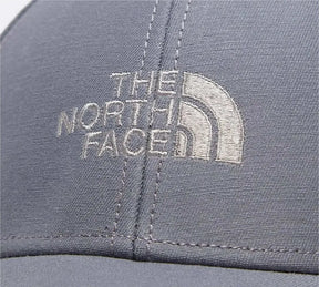 THE NORTH FACE Cappello Grigio Visiera Curva