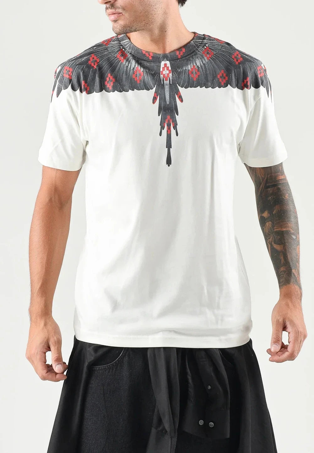 COUNTY OF MILAN T-Shirt Panna Marcelo Burlon Ali Nere, Multilogo Rosso
