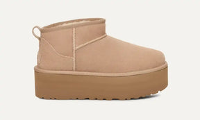 UGG Stivali Classic Ultra Mini Platform Marrone