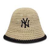 NEW ERA Cappello Pescatore Bucket New York Yankees MLB Knitted Explorer Beige Chiaro Donna