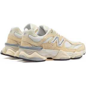 New Balance 9060 Beige WNB