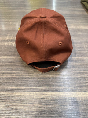 NEW ERA CUSTOM NY MARRONE CON CATENA DONNA