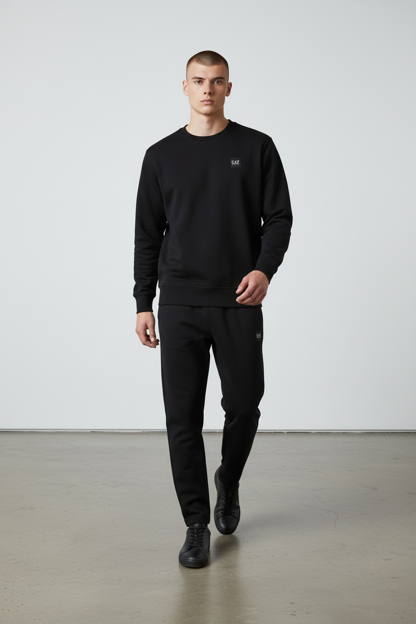 ARMANI Ea7 Tuta Completa Felpata Modern Fit Logo Retro Nero 25/26