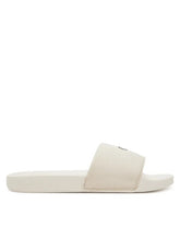 CALVIN KLEIN Ciabatta Beige Con Fascia Logo in Metallo